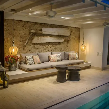 Casa Azzurra Walled - Hotel